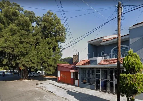 Venta De Casa En Guadalajara Col. Esperanza De Recuperación Bancaria E96