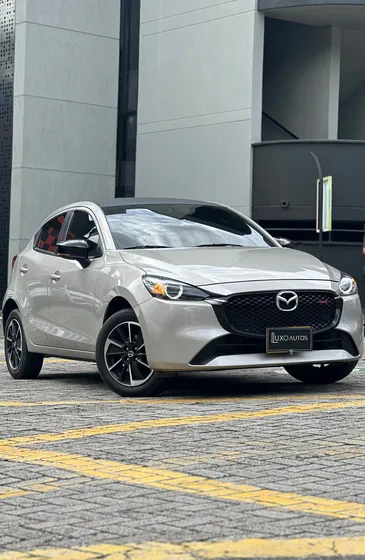 Mazda 2 Sport 2.0 Grand Touring Lx Carbon Edition At