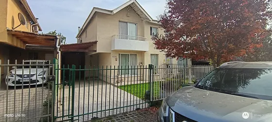 Casa Amplia, Sector Privilegiado, Pasos Sánchez Fontecilla.
