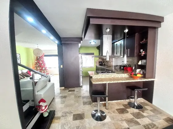 En Venta Casa En Trapiche Villas