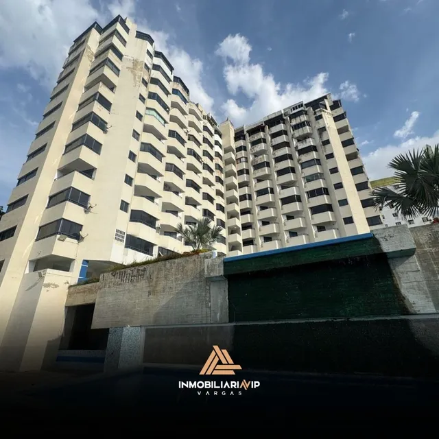 Ref 010 - 847  Grupo Inmobiliaria Vip Te Ofrece Penthouse De 4 Niveles En Venta Con Salida A La Playa Tanaguarena- Estado La Guaira