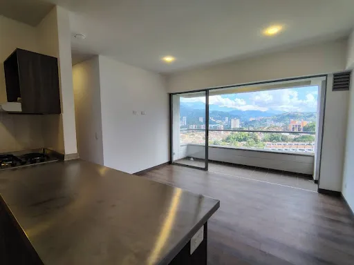 Apartamento En Arriendo Toledo 743-7565