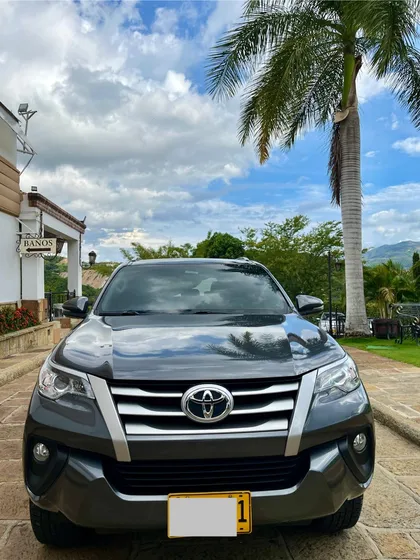 Toyota Fortuner 2.700 Cc 4*2 Gasolina