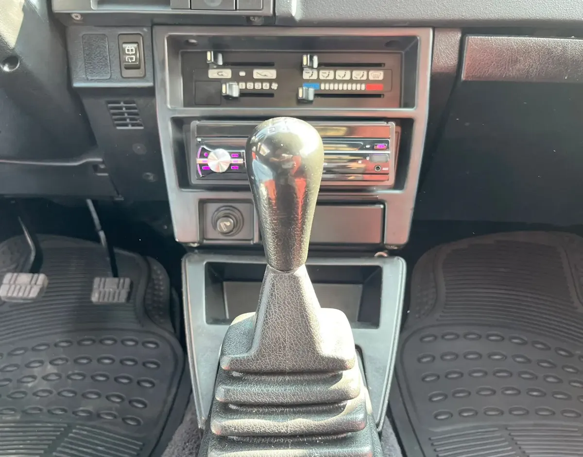 Hikari Coupe   199865677104365443125