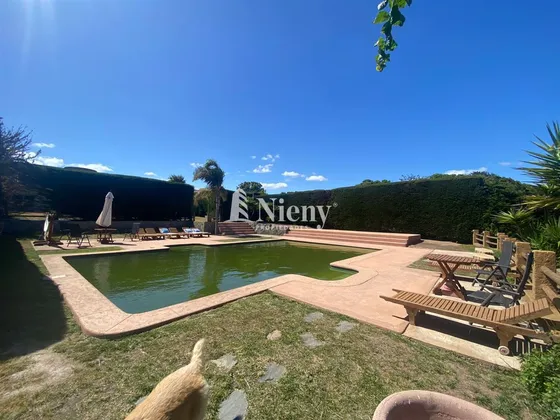 Gran Casa En Venta 5 Dorm. Condominio Mantagua Con Piscina