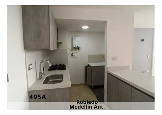 Hermoso Apartamento En Robledo, Cerca Al Parque En Venta
