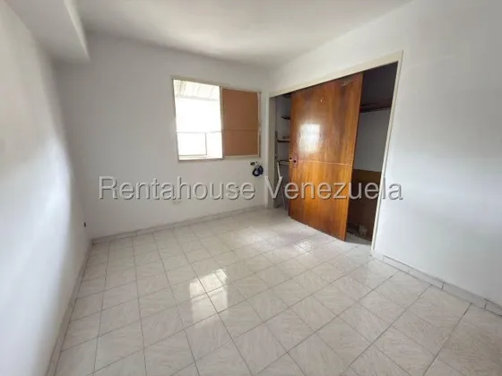 Para Remodelar A Su Gusto!. Mls #25-23446