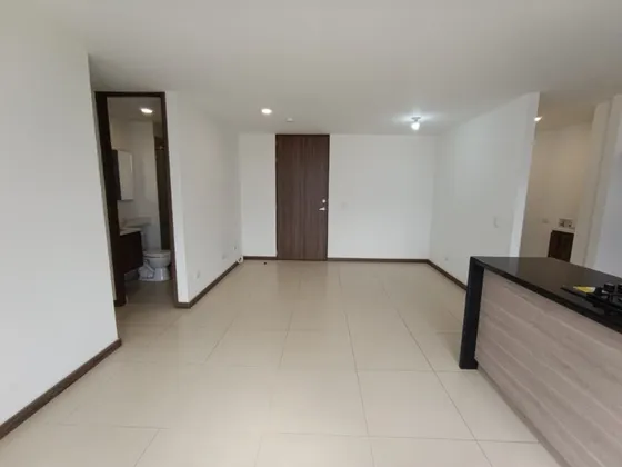  Apartamento En Arriendo Ubicado En Rionegro Sector Medieval (23568).