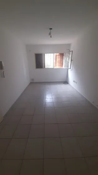 Vendo Oportunidad Dpto. 2 Dorm. En Complejo Cerrado, Con 2 Patios + Terraza Con Tender - Bº Los Platanos
