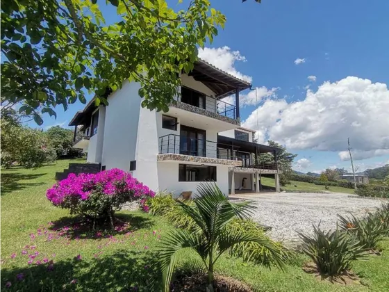 Casa Campestre En Unidad Cerrada En En La Ceja (ldc)