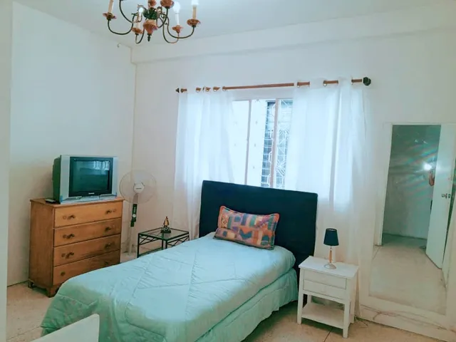 Habitación En Alquiler - La California Norte 