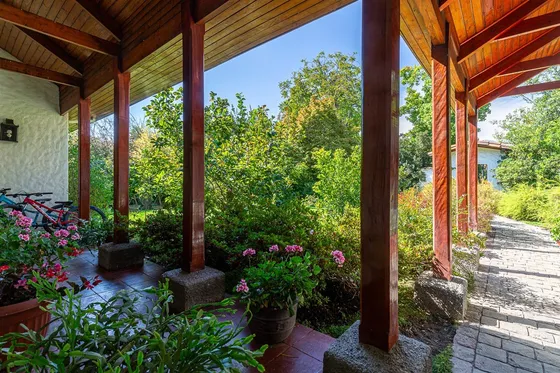 Casa En Venta De 5 Dorm. En La Loma De La Dehesa.