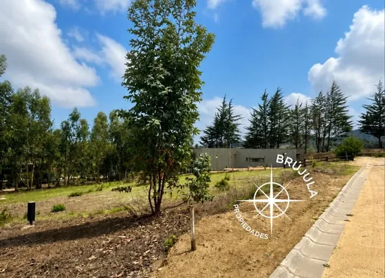 Terreno En Condominio El Claro
