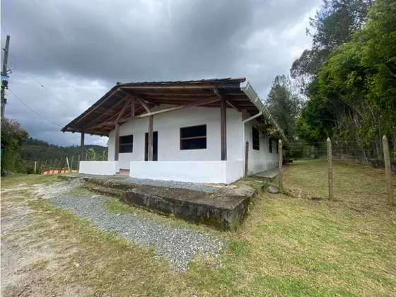 Vendo Casa Campestre Sector El Portento Retiro