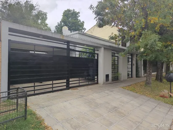 Casa En Venta En Ituzaingó