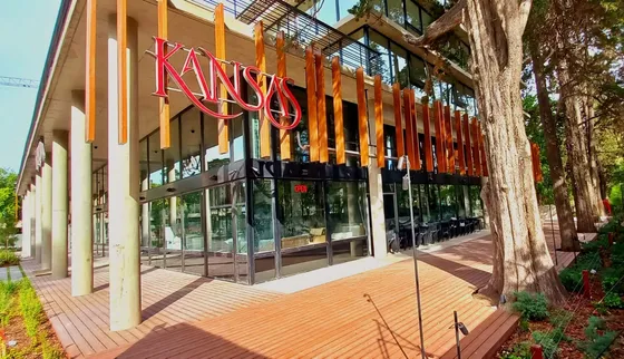 Cochera Comercial :: Thays Parque Leloir :: Con Renta