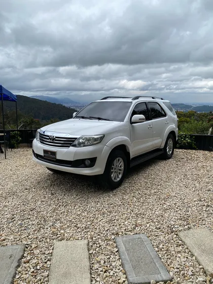 Toyota Fortuner 2.7l 4x2