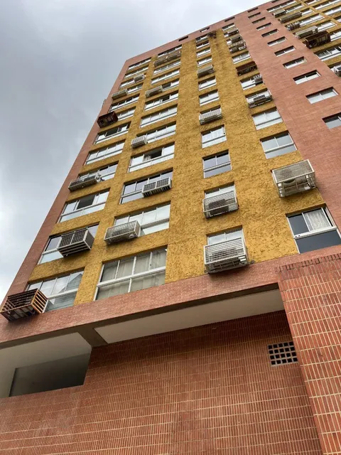 En Venta Espectacular Apartamento De 72 M² En Santa Mónica. (a.p) 