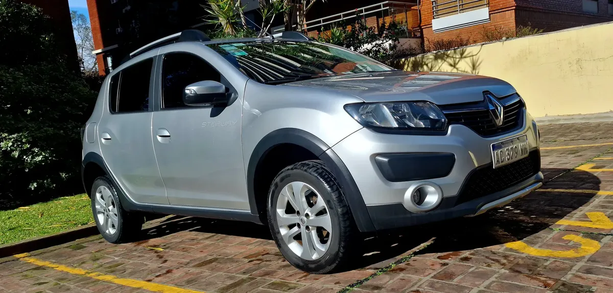 Renault Sandero Stepway 1.6 Privilege 105 hp