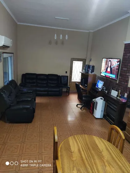 Apto Crédito Hipotecario Uva Oportunidad Dueño Vende O Permuta Casa En Ph De 5 Ambientes