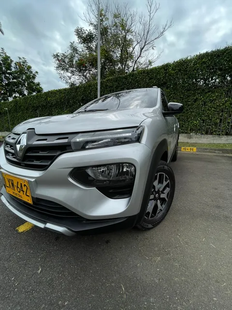 Renault Kwid 1.0 Outsider