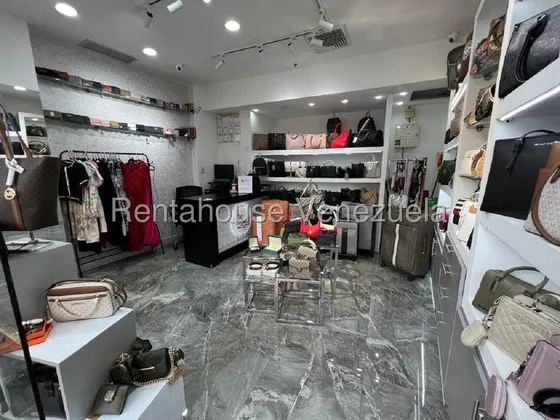 Ip Vendo Local En La Castellana  25-23827