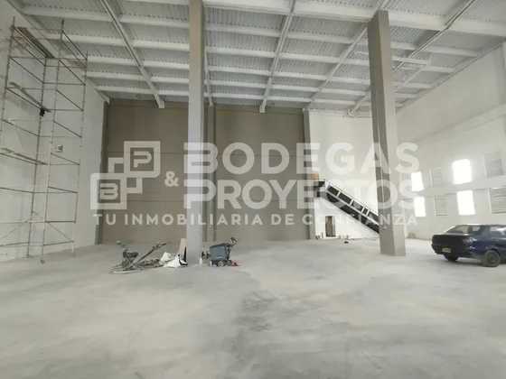 Bodegas Y Proyectos Arrienda Bodega En Caldas