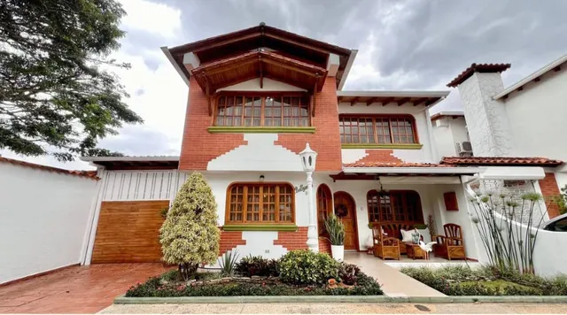 Casa De Lujo Vía Polígono De Tiro, #manueltorresvende