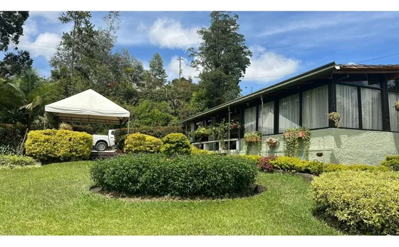 Encantadora Finca En Venta Guarne 