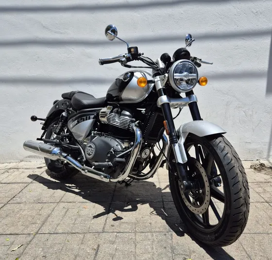 Royal Enfield Super Meteor 650 - Desde U$s 12390 - Bike Up