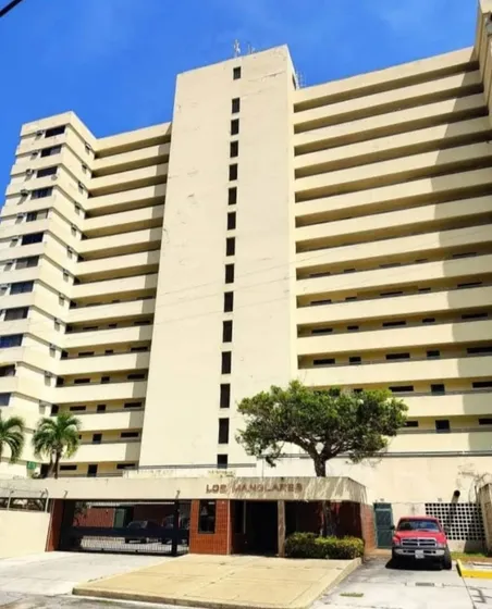 Vendo Apartamento En Higuerote Ciudad Balnearia/ Carretera Vía Carenero. Zhernandez