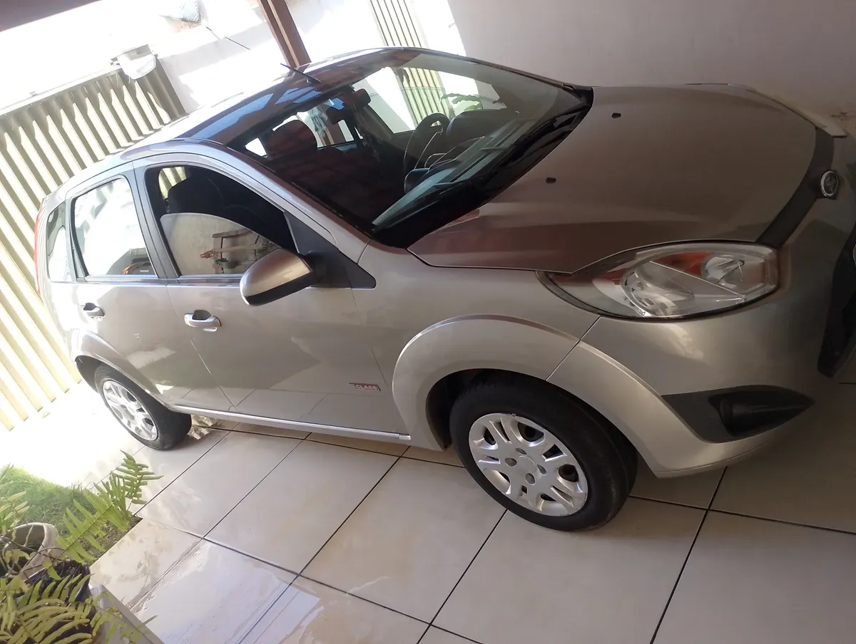Ford Fiesta 2013 1.6 Flex 5p — foto 3