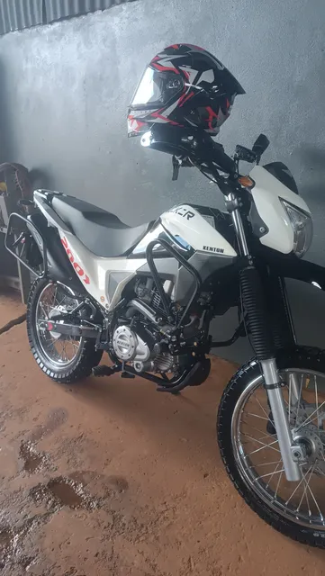 Dakar Negro Con Blanco Y Accesorios Incluidos