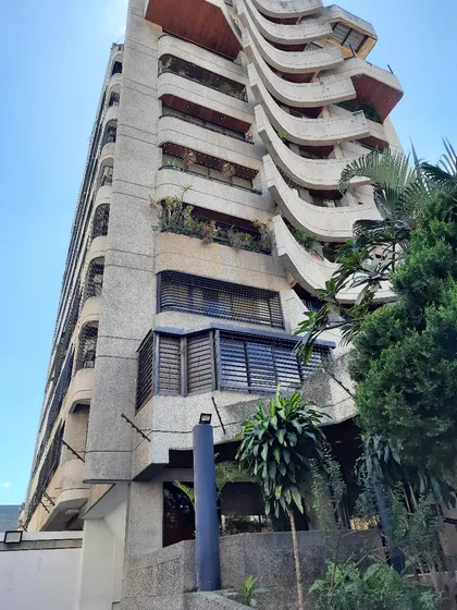 Alquiler Apartamento Urb Los Palos Grandes 