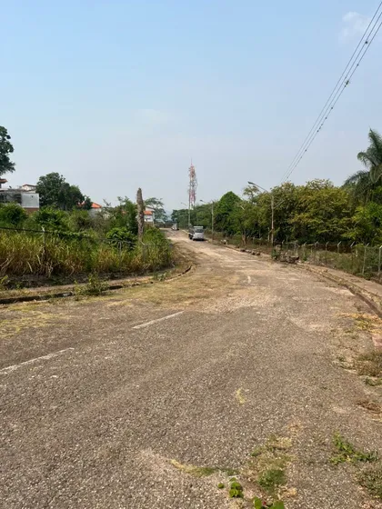 Terreno En La Urbanización Las Mercedes / Gm