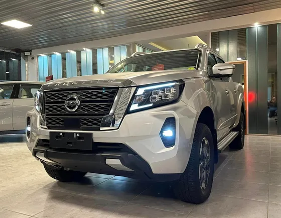Nissan Frontier 2.3bt Platinum 4x4 At L22
