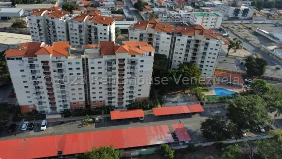 Florangel Pernaleta ,vende, Apartamento Zona Oeste , Barquisimeto Fp # 24-9597 