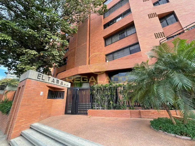 Av-1478 Zona Este Apartamento Edificio Tama Calle 73