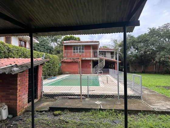 Casa Campestre Para Reformar Cerca A Universidad Autónoma
