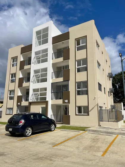 Vendo Apartamento Cerca Banco Popular Gurabo Santiago