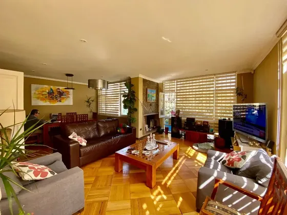 Casa En Venta En Campus Oriente, Providencia
