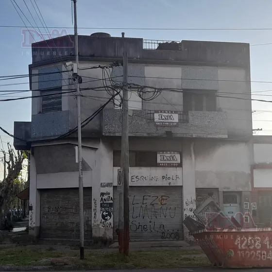 Venta - Casa Y Local - A Refaccionar - Chile 1700 - Valentín Alsina - Lanus