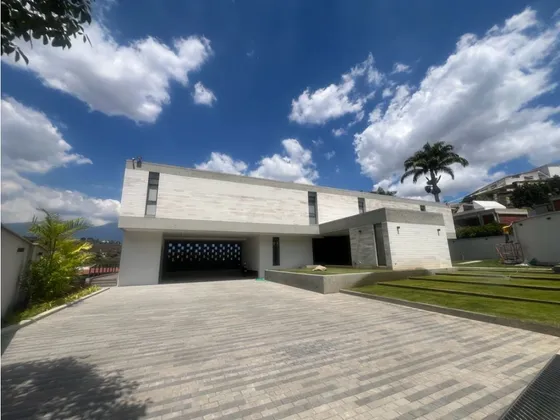 Casa A Estrenar Con Vista Prados Del Este