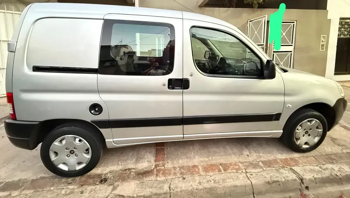 Berlingo Van Combo, 155,000 km, Single Owner, $14,500,000
