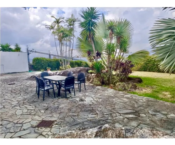 Venta Espectacular Casa En Las Esmeraldas Dce