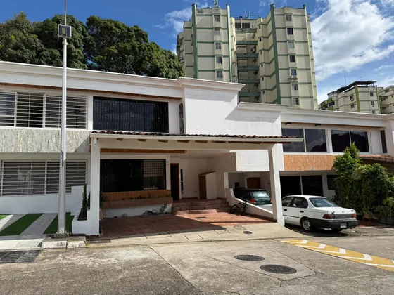 O.g Casa En Venta Urb. Tamayo Suites Av. Ferrero Tamayo