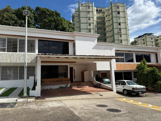 O.g Casa En Venta Urb. Tamayo Suites Av. Ferrero Tamayo