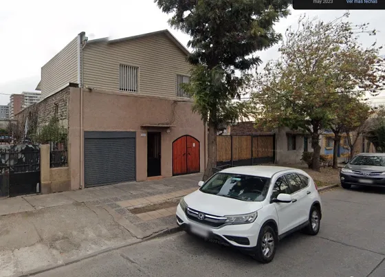 Amplia Casa En San Miguel Con Local Comercial