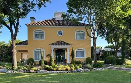 Oportunidad Venta Casa De 4 Ambientes En Francisco Alvarez