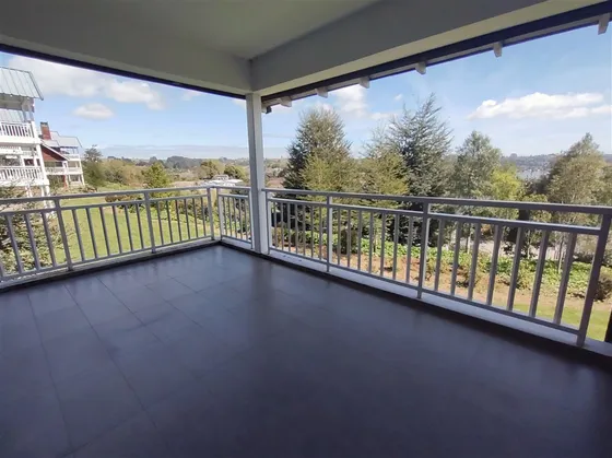 Departamento En Venta De 4 Dorm 3 Baños En Frutillar